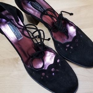 Kenneth Cole New York High Heels